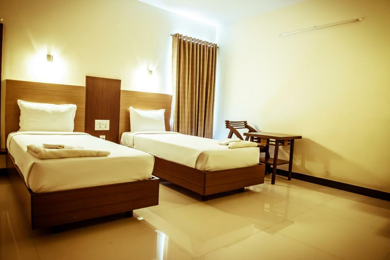 The Pioneer Hotel Visakhapatnam Luaran gambar