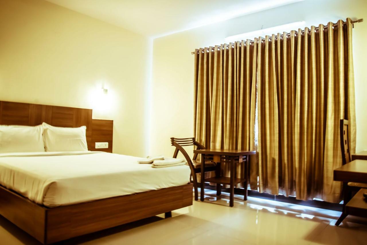 The Pioneer Hotel Visakhapatnam Luaran gambar