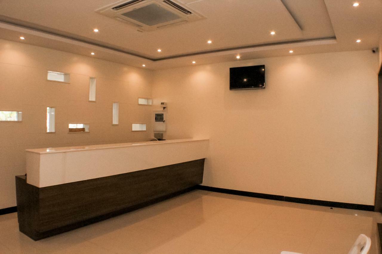 The Pioneer Hotel Visakhapatnam Luaran gambar
